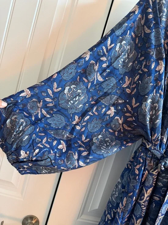 Clara The Label Blue Floral Long-Sleeve Mini Dress L New - Picture 5 of 7